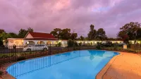 Azalea Motel Hotels in Coonabarabran