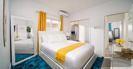 Free Airport Shuttle | Luxe Lucea Home | Pool Отели в г. Лусеа