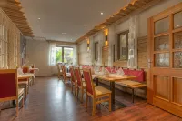 Landhotel Zum Goldenen Kreuz - breakfast