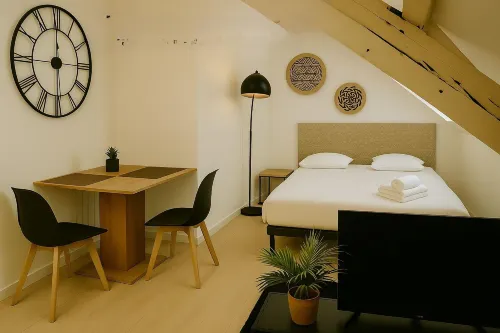 Résidence La Cocarde Hotels in Bourges
