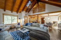 Serenity Tahoe Retreat - Hot Tub