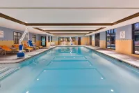 Holiday Inn Express & Suites Warminster - Horsham