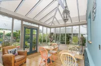 Bradleigh Lodge