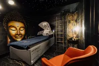 La Villa 10 HÔTEL Spa Hotel a Les Loges