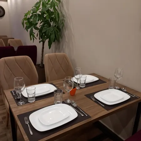 Vladimir Estate Hotel