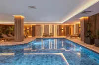 St George Beach Hotel & Spa Resort - spa