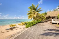 Tamanu Beach Resort Hotels in Aitutaki