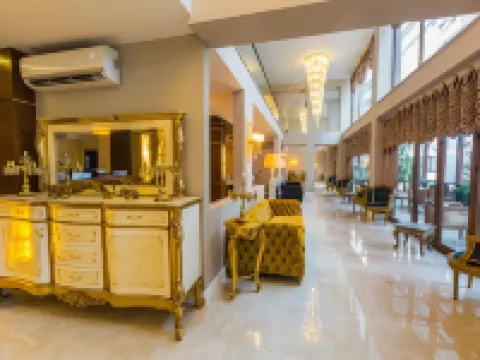 Real King Residance Hotels in Yomra