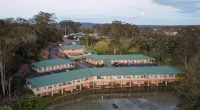 Golf Club Motor Inn Wingham فنادق في Wingham