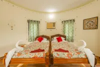 Kutch Safari Resort Hotels in Kachchh