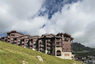Résidence Pierre & Vacances les Gémeaux Hotels near ESF PLagne 1800