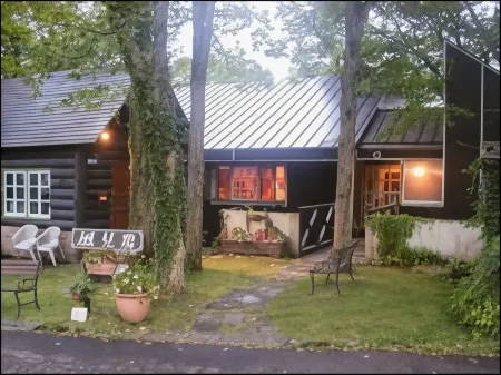 Woody House Kazamidori Отели рядом с достопримечательностью «APA Resort Joetsu Myoko Forest Golf Course»