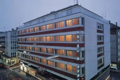 Ibis Genève Centre Lac Отели в г. 