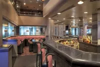 Wyndham El Paso Airport Hotel and Water Park - bar