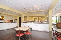 Best Western Cades Cove Inn