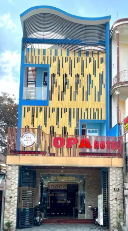 Opa Hotel Hue Отели в г. Vy Da
