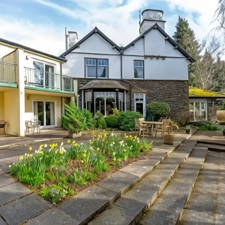 Burn How Garden Hotel - Bowness on Windermere