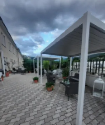 Hotel Porta Rivera