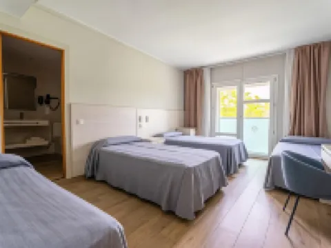 Hotel Canada Palace Hotels in Calafell