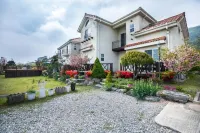 Buan Flaura Pension のホテル