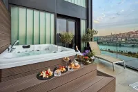 Mövenpick Hotel Istanbul Golden Horn - Hot Springs