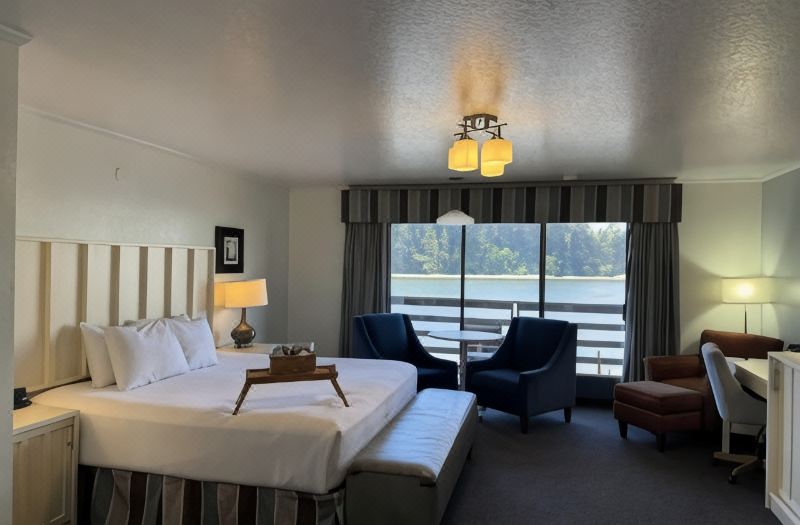 River House Inn, a Baymont by Wyndham