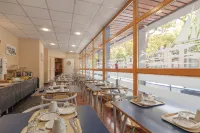 Appart'City Classic Clermont Ferrand Centre - 朝食