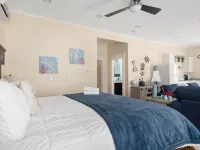 Downtown Bristol Condo Near Ferry & Waterfront Hotel di Bristol