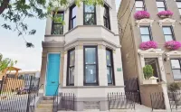 Historic Penthouse Style Loft in OTR, Parking Included - Alloggi