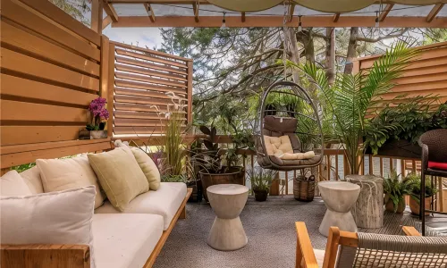Ice, Ice baby…New AC.  Luxury, Spa Bathroom, Movie Room, High-End Design - 4 estrellas