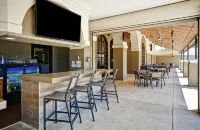 Embassy Suites by Hilton Greenville Golf Resort & Conference Center - bar