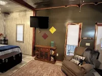 Cozy cabin near the beautiful crystal mines of Mount Ida and Lake Ouachita