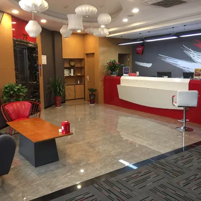 Shankee Hotel (Taizhou Taixing Huangqiao Ancient Town Park) Hotels near Xinsijun Huangqiao Zhanyi Memorial Hall (xinguan)
