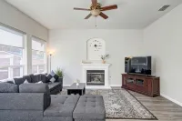 Cozy Single Story Retreat Near Sac Downtown