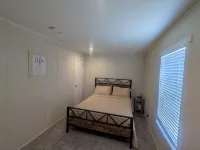 Brand New! Spacious mobile home! Hotels in Hackberry