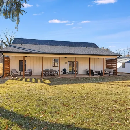 NEW Dream Weaver - 5 min Walk to Main Street!