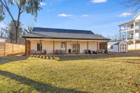 NEW Dream Weaver - 5 min Walk to Main Street!