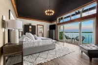 Luxury Beach House & Apartment, Hot Tub, Kayaks, Fire Pits, Game Room