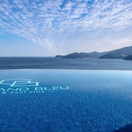Le Grand Bleu Resort