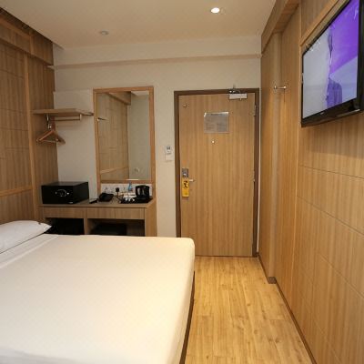 高級大床房 81酒店（優質星）（Staycation Approved）優惠