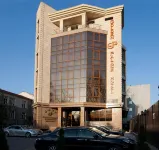 Golden Palace Hotel - ที่มีบาร์