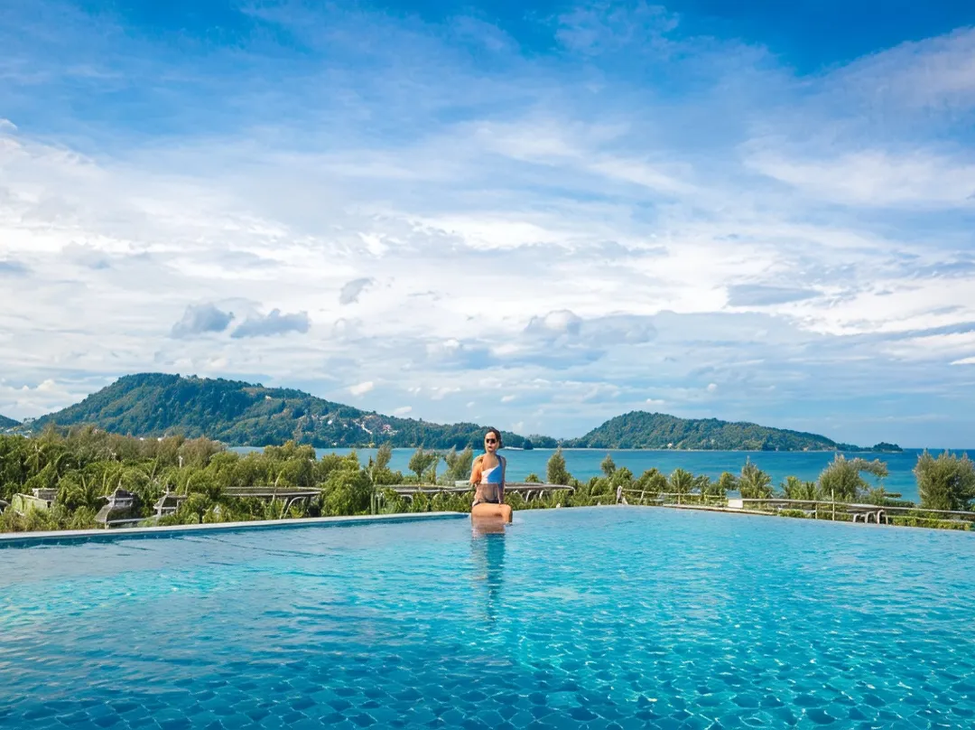 Beachfront Family Pool 2 Bed Room Patong Phuket - Patong Beach