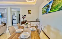 Family Friendly Loft near Yaya | Heated Pool + Gym - جديد