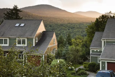 Topnotch Resort