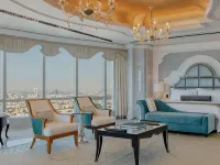 فندق سانت ريجيس أبوظبي Hotels near كاسر الأمواج في أبوظبي