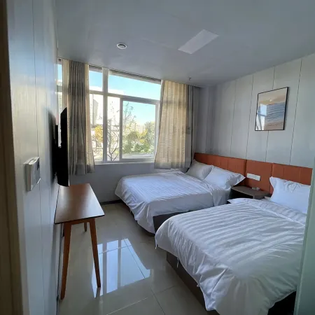 Yipin Hotel (Weihai High-Speed Railway Station Hanlefang)
