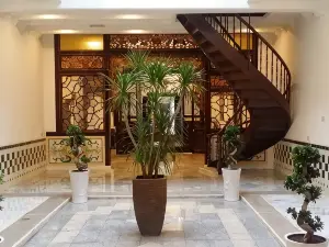 Heeren Palm Suites