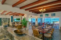 Fort Recovery Beachfront Villa & Suites Hotel - breakfast