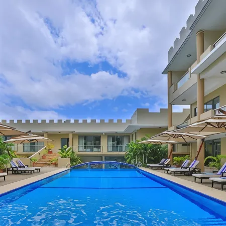 Ngalawa Hotel & Resort