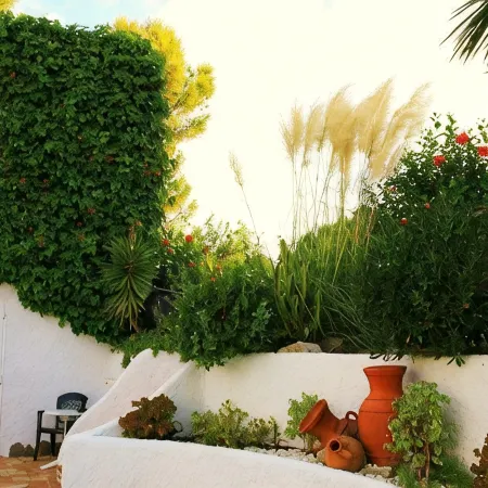 Villa Columbus Rooms and Restaurant